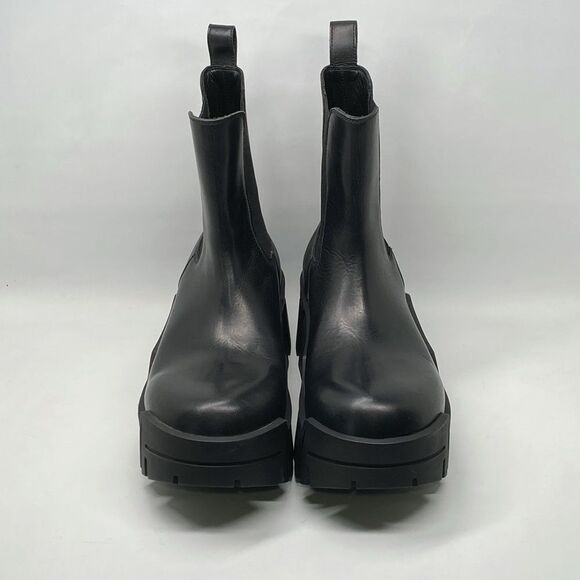 Balenciaga Leather Chelsea Boot size 38 - Picture 3 of 15